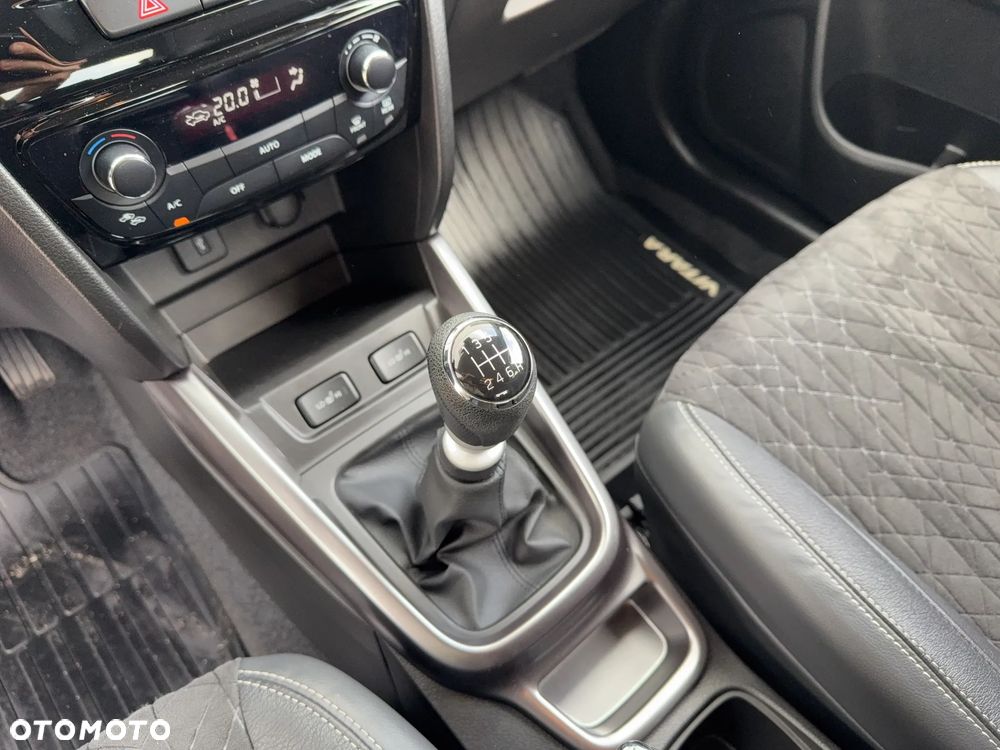Suzuki Vitara 1.4 Boosterjet SHVS Elegance 2WD - 16