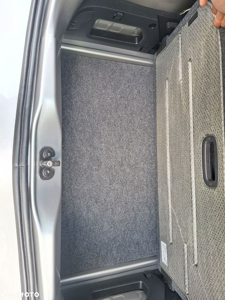 Volkswagen up! (BlueMotion Technology) move - 24