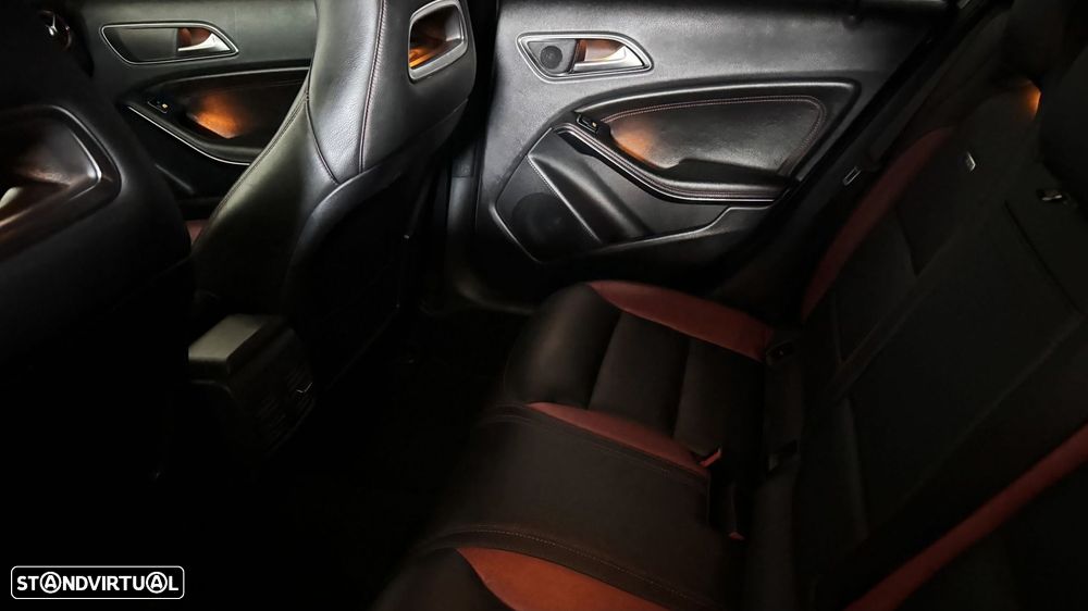 Mercedes-Benz A 45 AMG 4Matic Speedshift 7G-DCT Edition 1 - 26