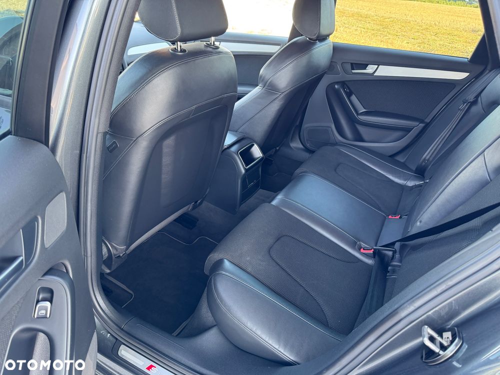 Audi A4 Avant 2.0 TDI DPF S line Sportpaket - 13