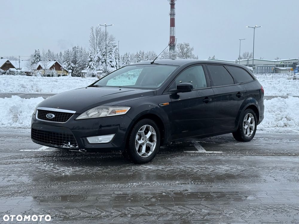 Ford Mondeo 2.0 Ambiente - 1