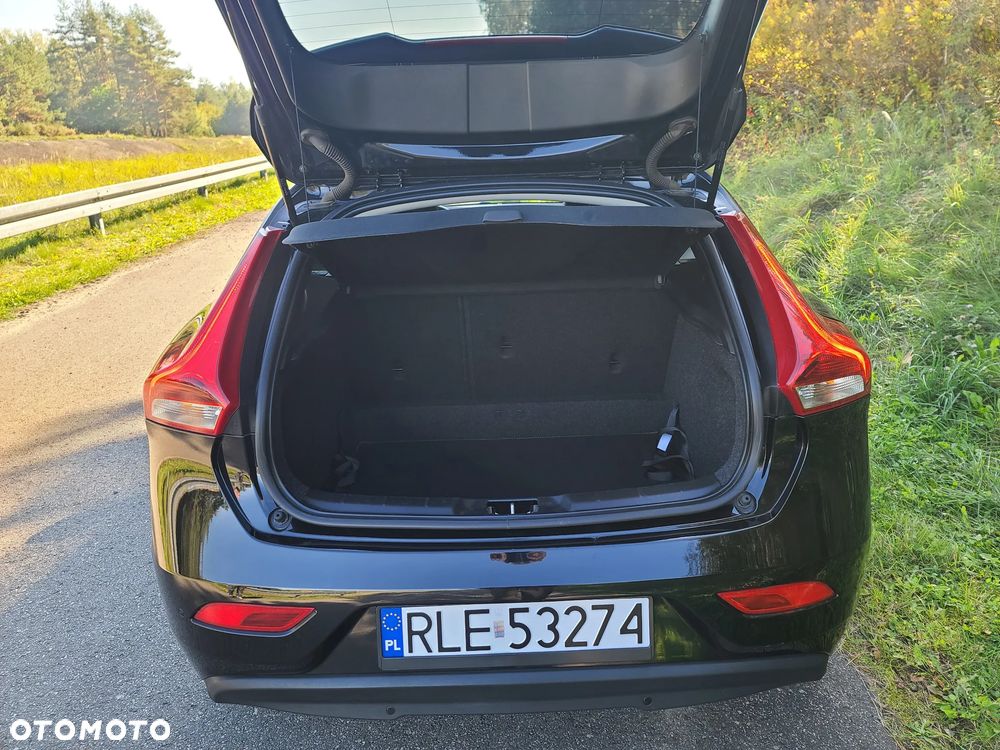 Volvo V40 - 13