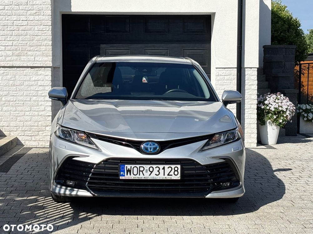 Toyota Camry 2.5 Hybrid Comfort CVT - 1