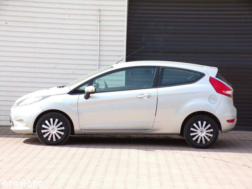 Ford Fiesta - 15