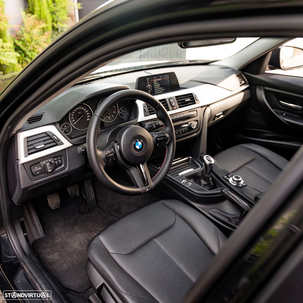 BMW 320 d Sport Line - 7