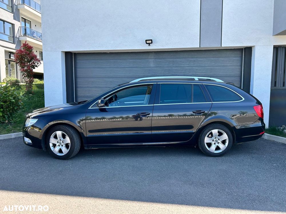 Skoda Superb 2.0 TDI PD Ambition - 17