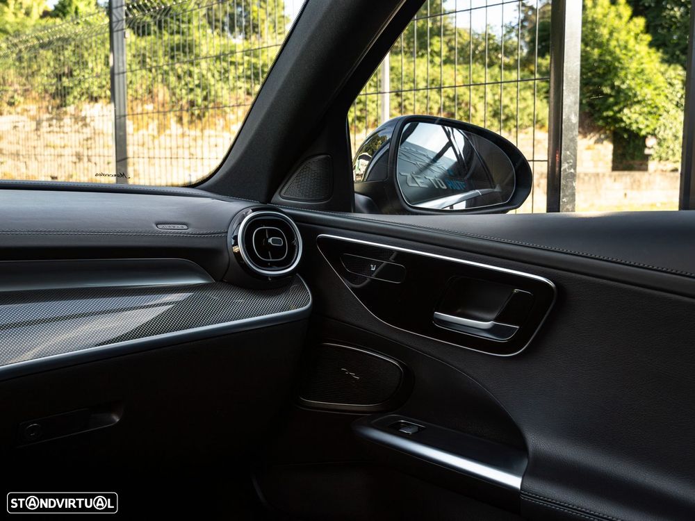 Mercedes-Benz C 300 d AMG Line - 20