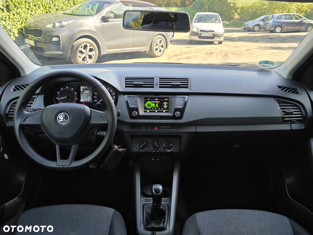 Skoda Fabia - 32