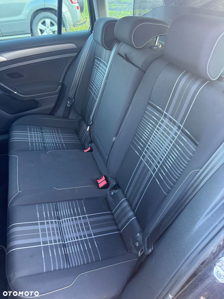 Volkswagen Golf 1.2 TSI BlueMotion Technology Lounge - 21