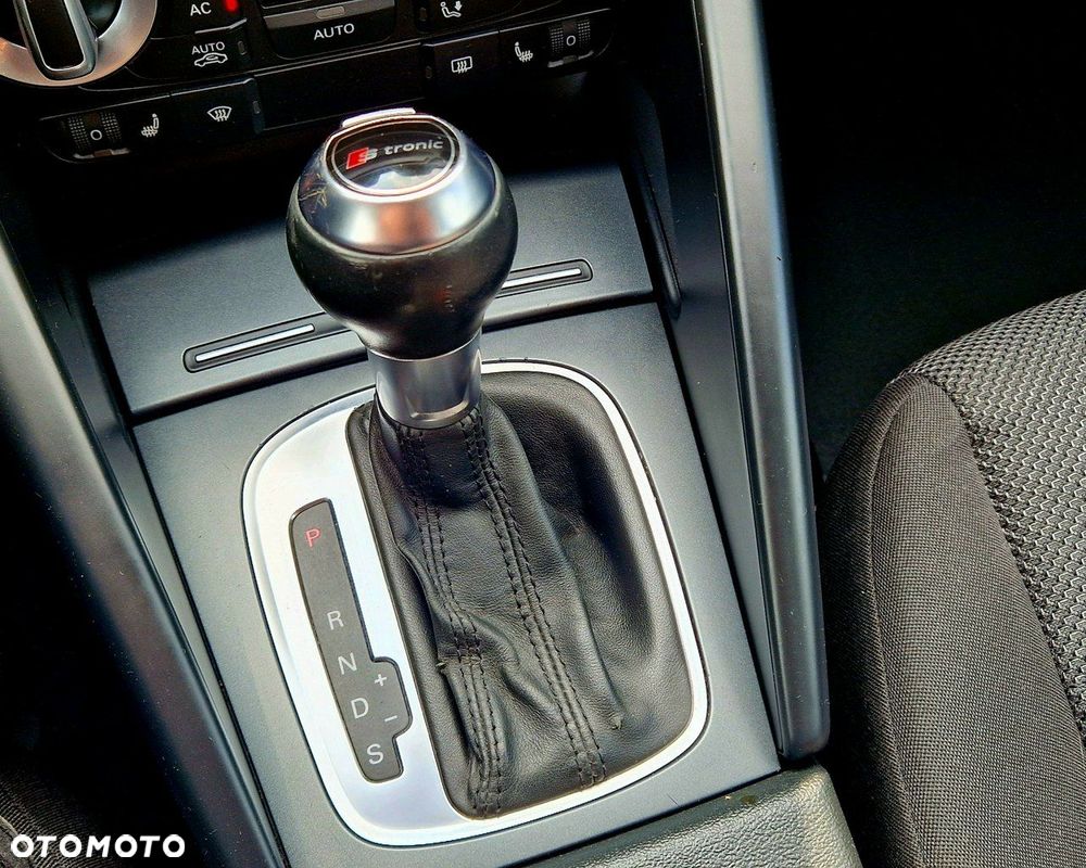 Audi A3 Sportback 1.6 TDI S tronic Attraction - 35