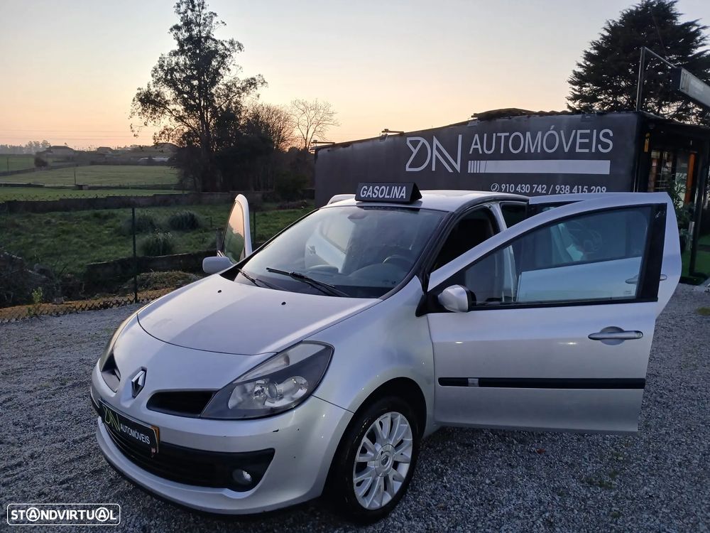 Renault Clio 1.2 16V Dynamique S - 4
