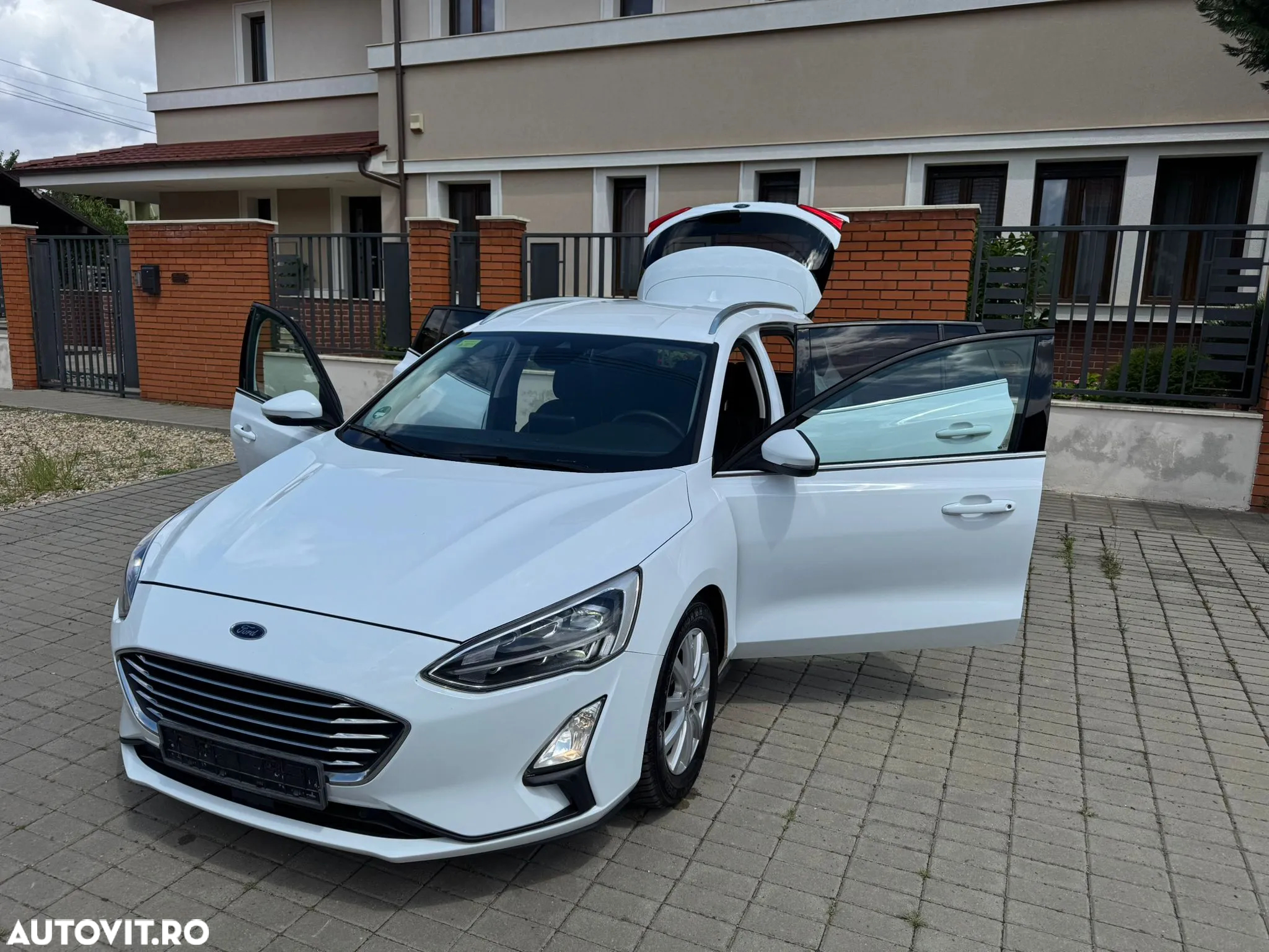 Ford Focus 2.0 EcoBlue Titanium - 20
