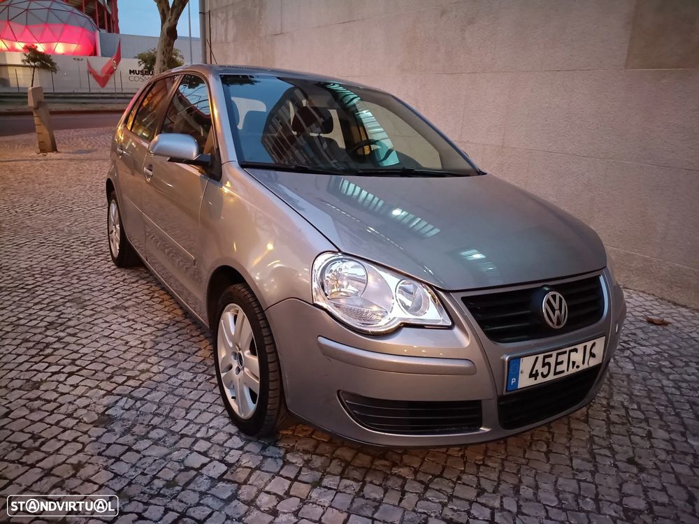 VW Polo 1.4 TDi Confortline - 2