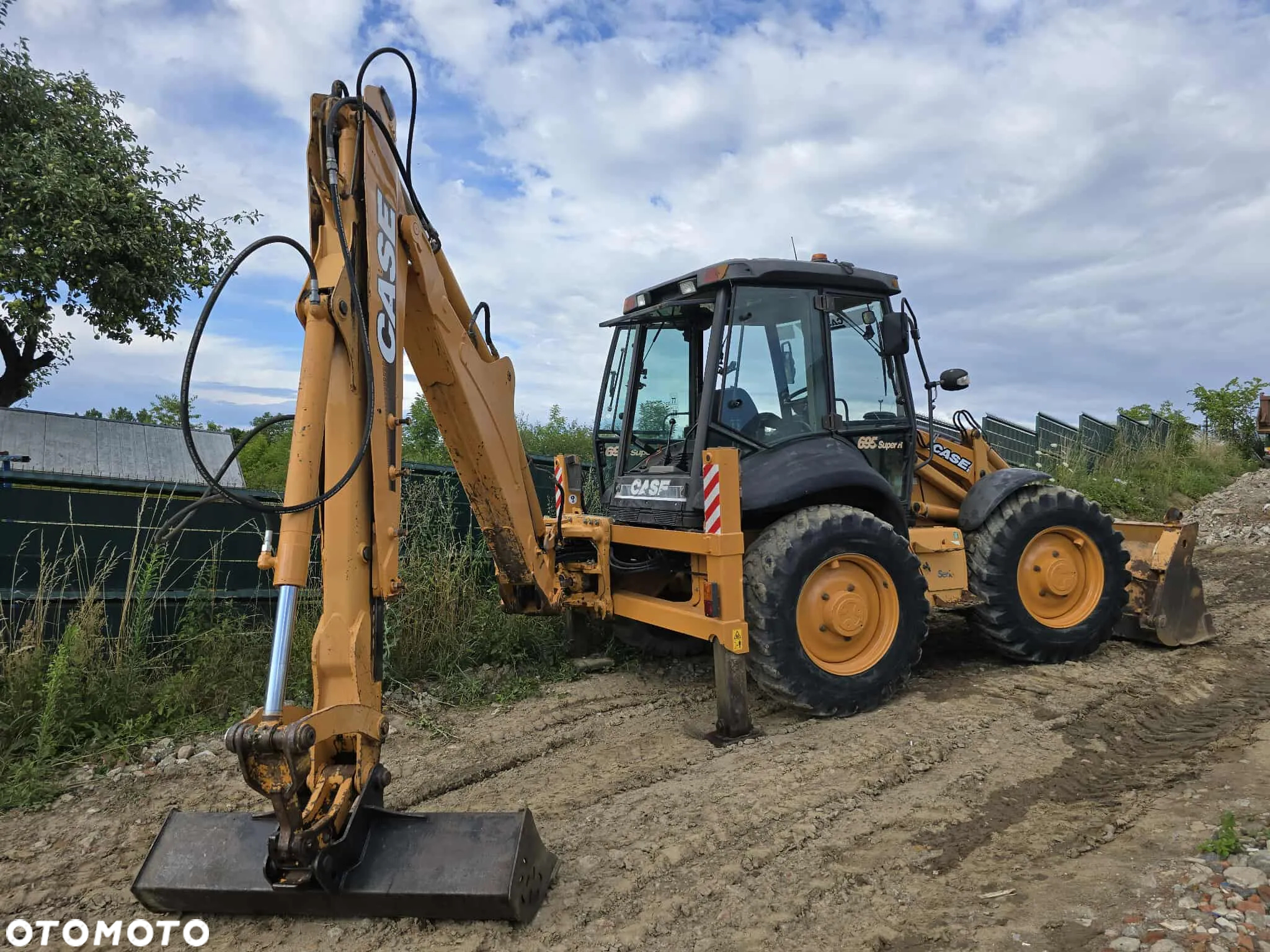 Case 590 SR SuperR BRUTTO 1wł Stan Bdb Salon PL PowerShift - 8
