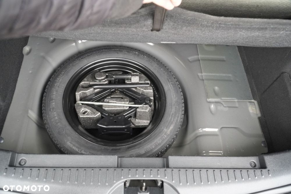Ford B-MAX 1.0 EcoBoost Titanium - 22