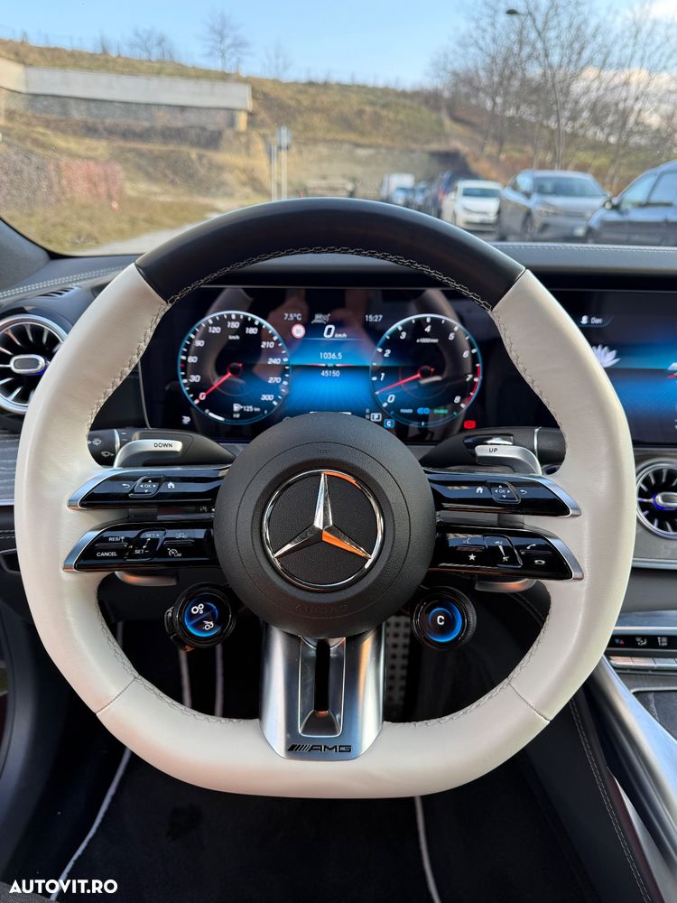 Mercedes-Benz AMG GT 53 4Matic+ Coupe 4D Speedshift TCT 9G - 11
