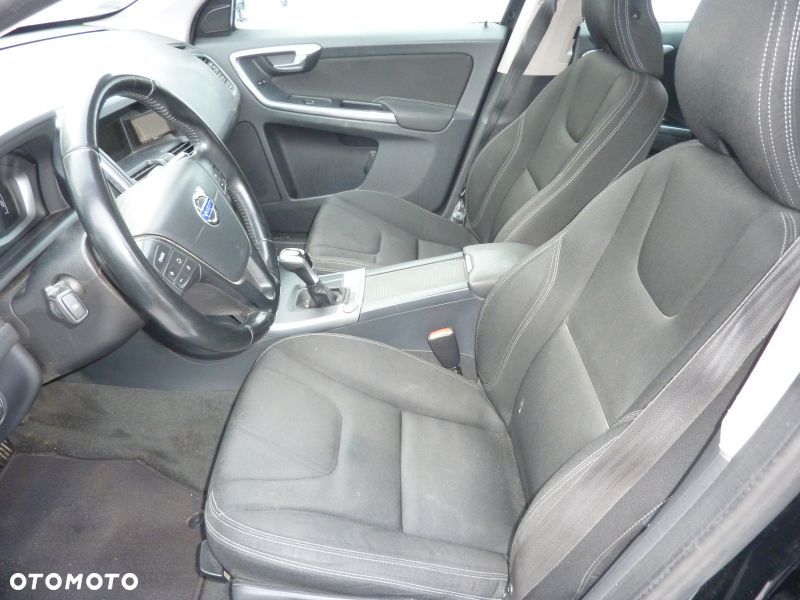 Volvo XC 40 - 4