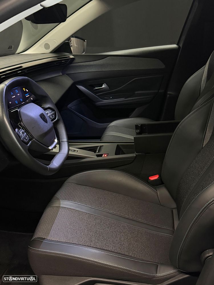 Peugeot 308 SW 1.6 Hybrid Allure Pack e-EAT8 - 11