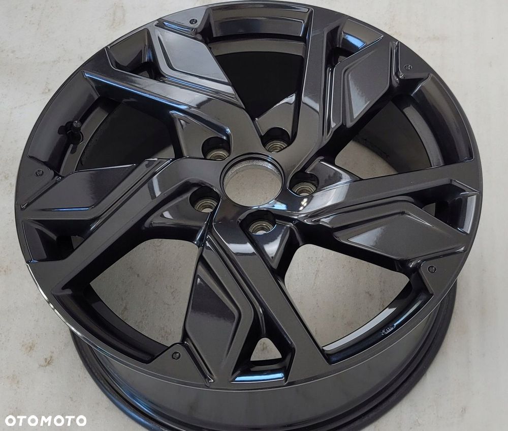 FELGA HONDA HR-V HRV 7,5X18 18 ET55 5X114,3 64,1 3M018075B - 5