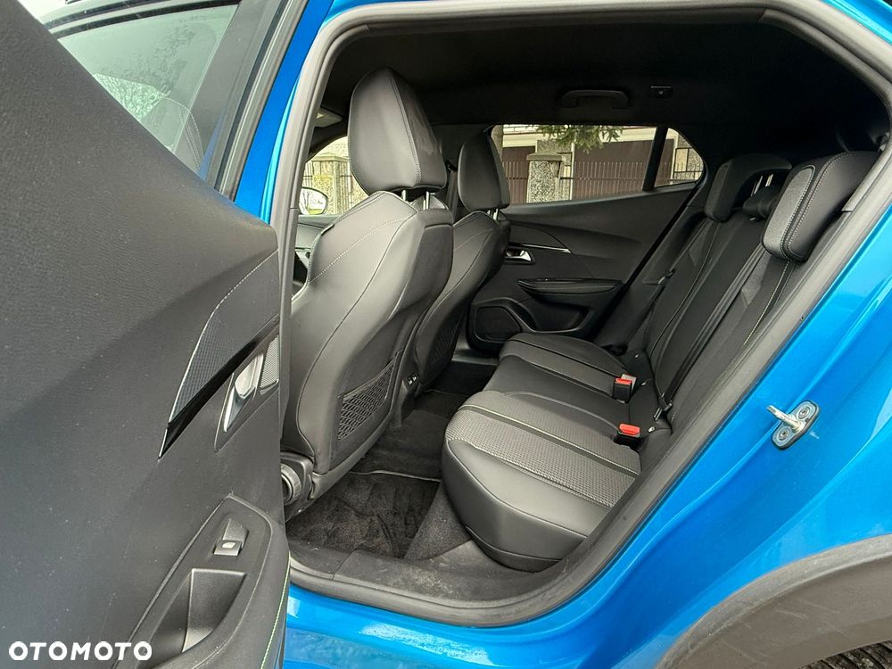 Peugeot 2008 1.2 Pure Tech GPF Allure S&S EAT6 - 25