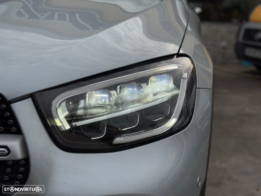 Mercedes-Benz GLC 300 de 4Matic 9G-TRONIC AMG Line - 32