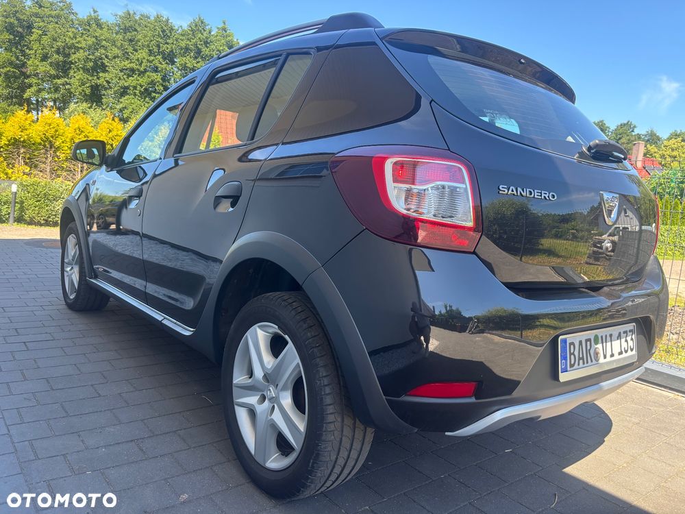 Dacia Sandero Stepway TCe 90 (S&S) Celebration - 4