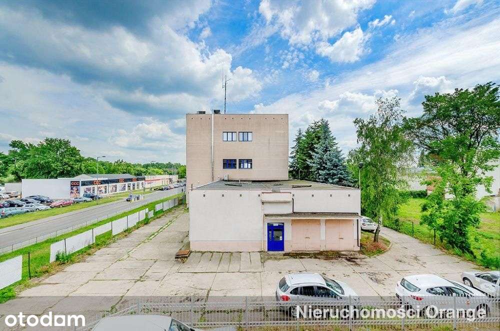 Budynek biurowy w centrum miasta - Pełny obrazek: 5/11