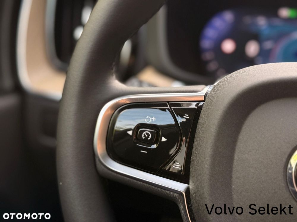 Volvo XC 60 - 21