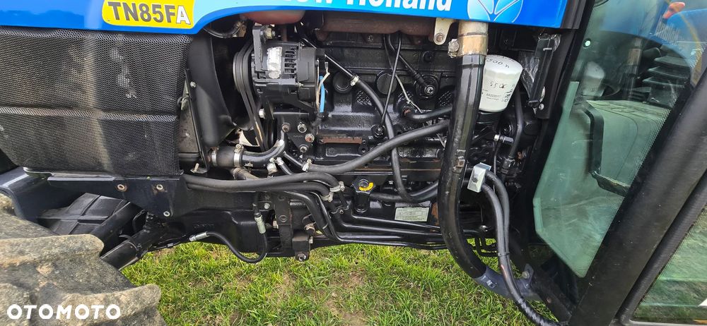 New Holland TN85FA - 8