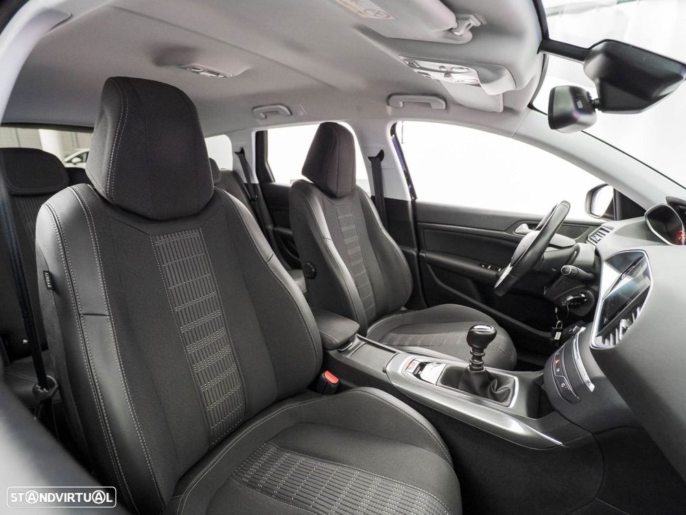 Peugeot 308 SW 1.5 BlueHDi Allure - 31
