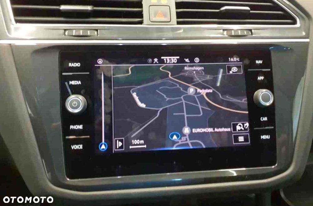 Volkswagen Tiguan - 9