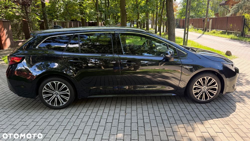 Toyota Corolla 1.8 Hybrid Executive - 25