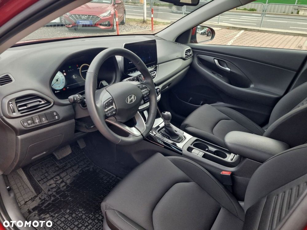 Hyundai i30 1.6 T-GDI Smart DCT - 9