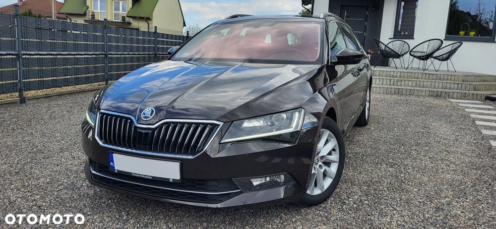 Skoda Superb 2.0 TDI Ambition DSG - 1