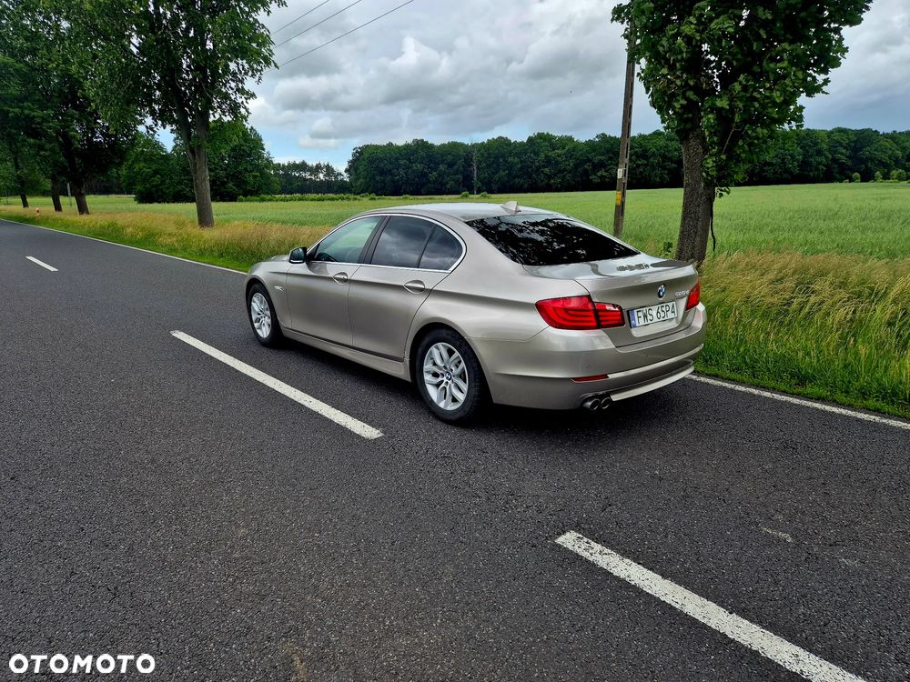BMW Seria 5 520d - 2