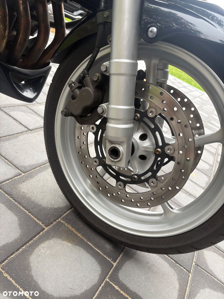 Yamaha FZ6 - 10