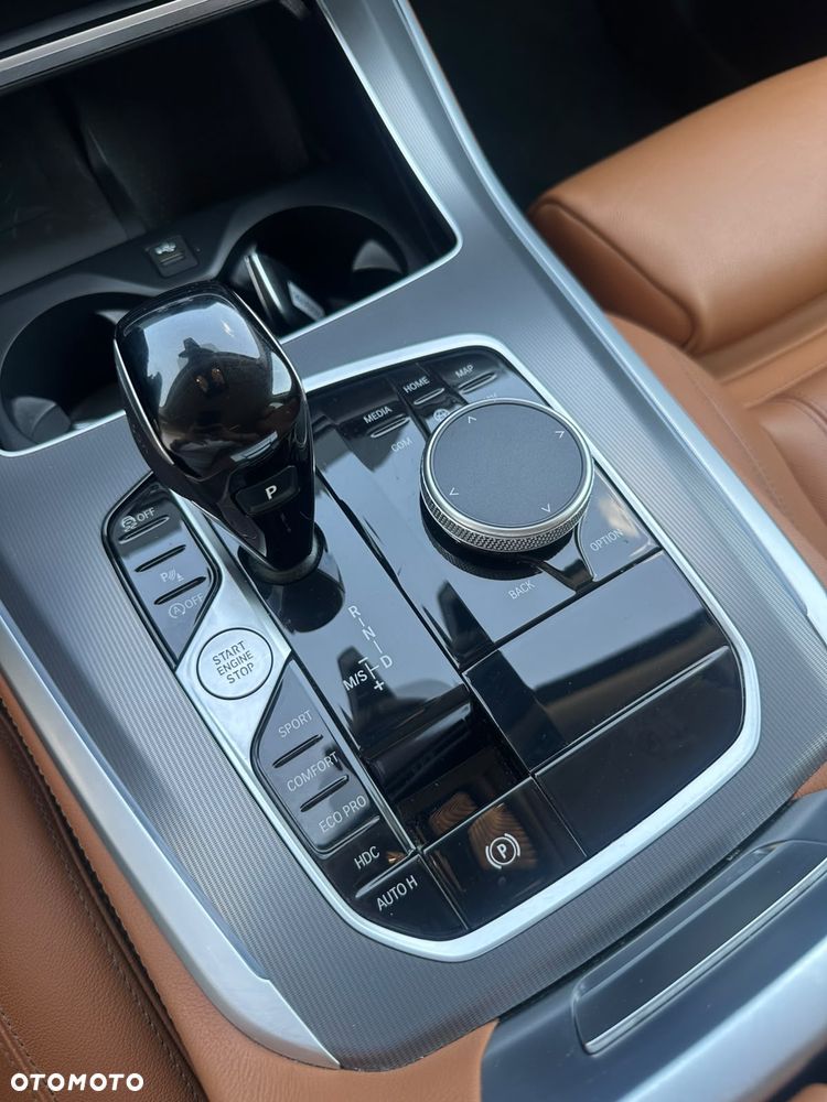 BMW X5 xDrive25d - 36