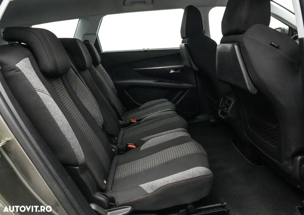 Peugeot 5008 PureTech 130 EAT8 Stop & Start Allure Business-Paket - 17