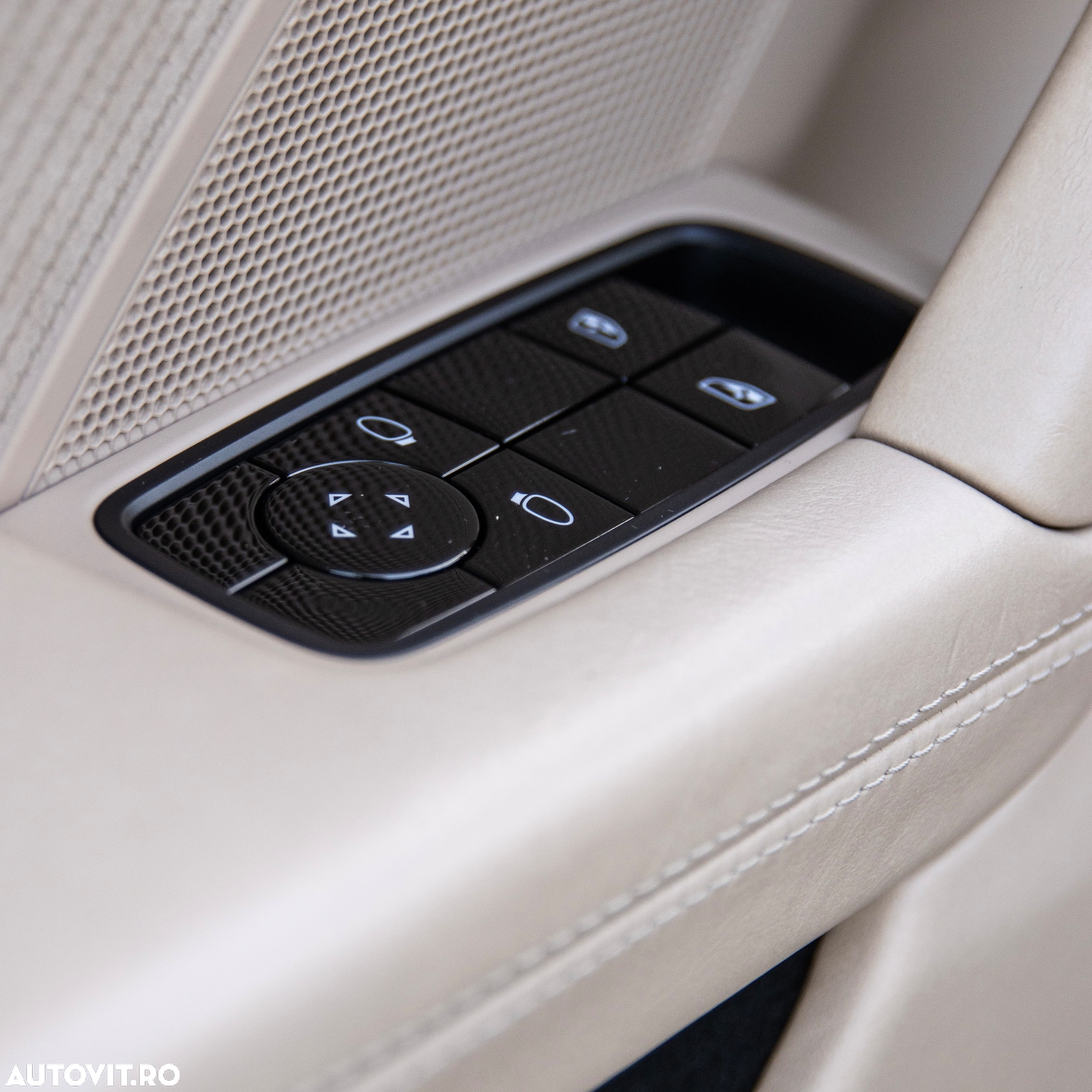 Porsche 911 Targa 4S PDK - 22