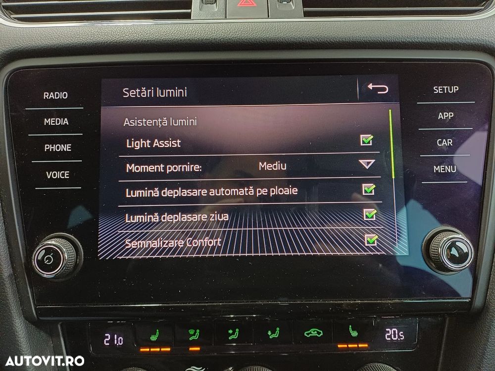 Skoda Octavia Combi Diesel 2.0 TDI DSG Style - 24