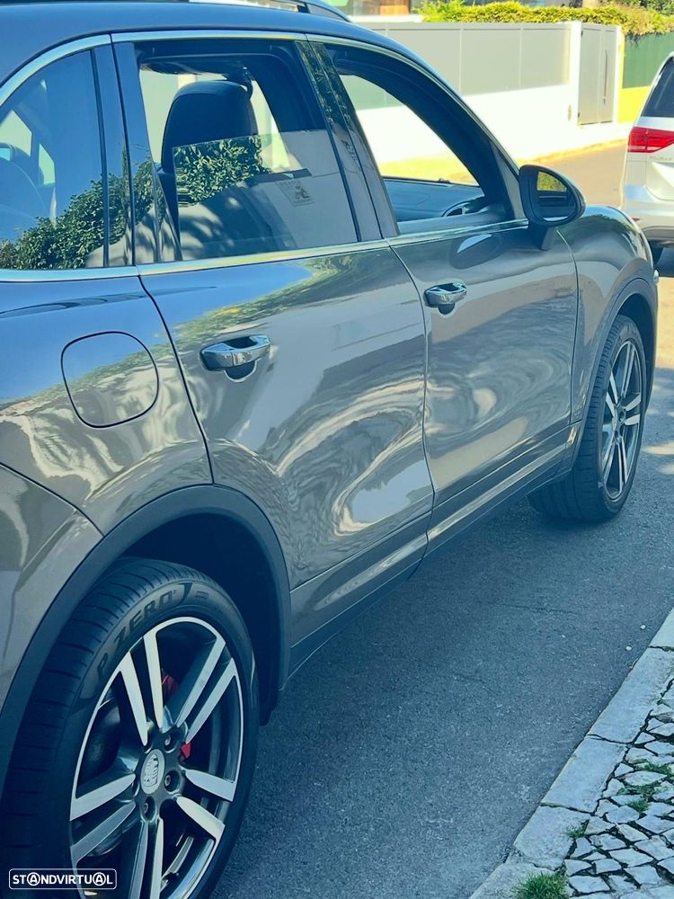 Porsche Cayenne Diesel Tiptronic S - 13