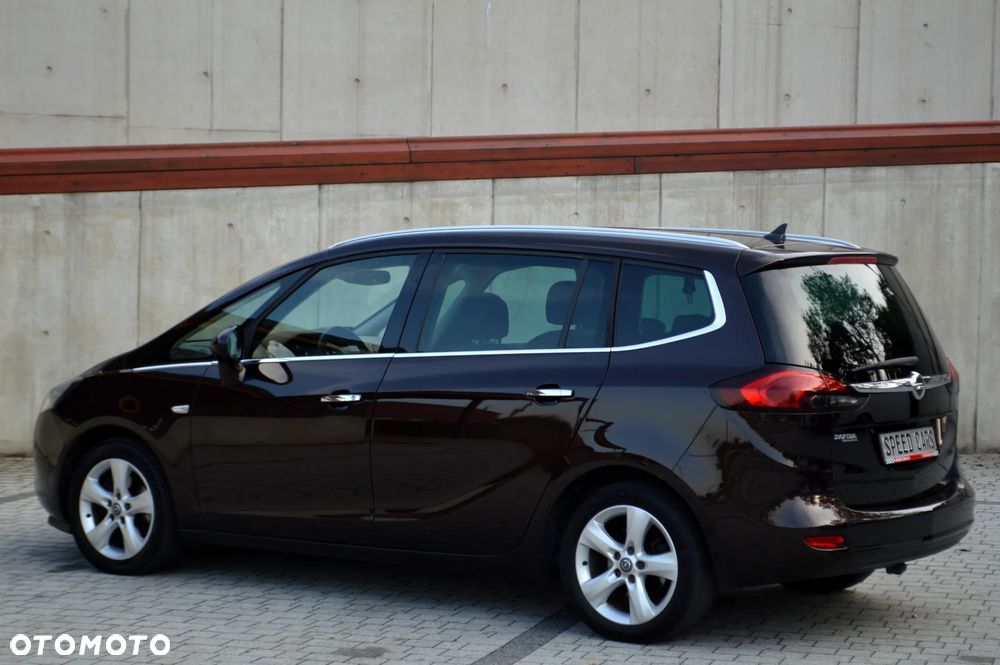 Opel Zafira - 4