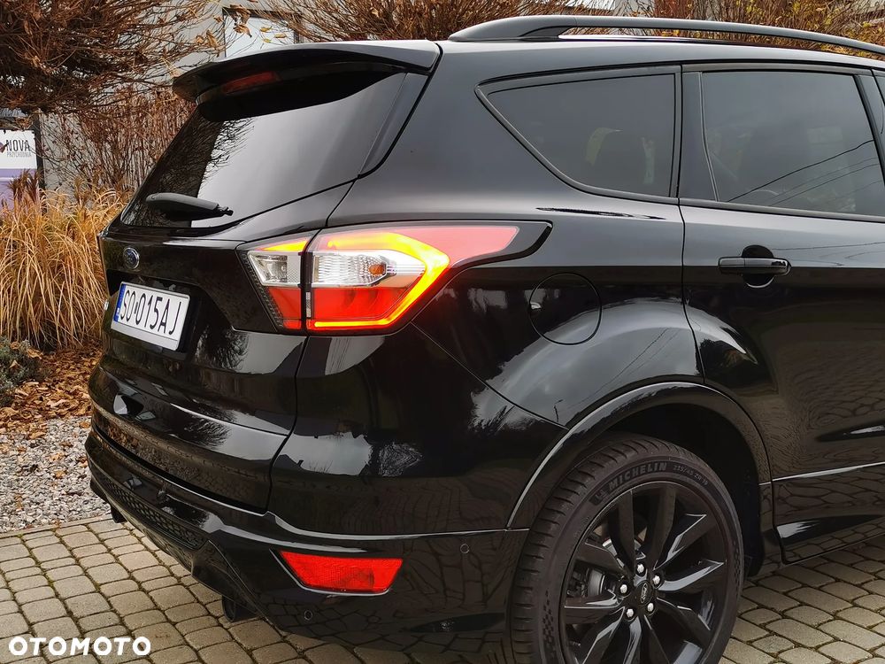 Ford Kuga 2.0 TDCi AWD ST-Line - 11