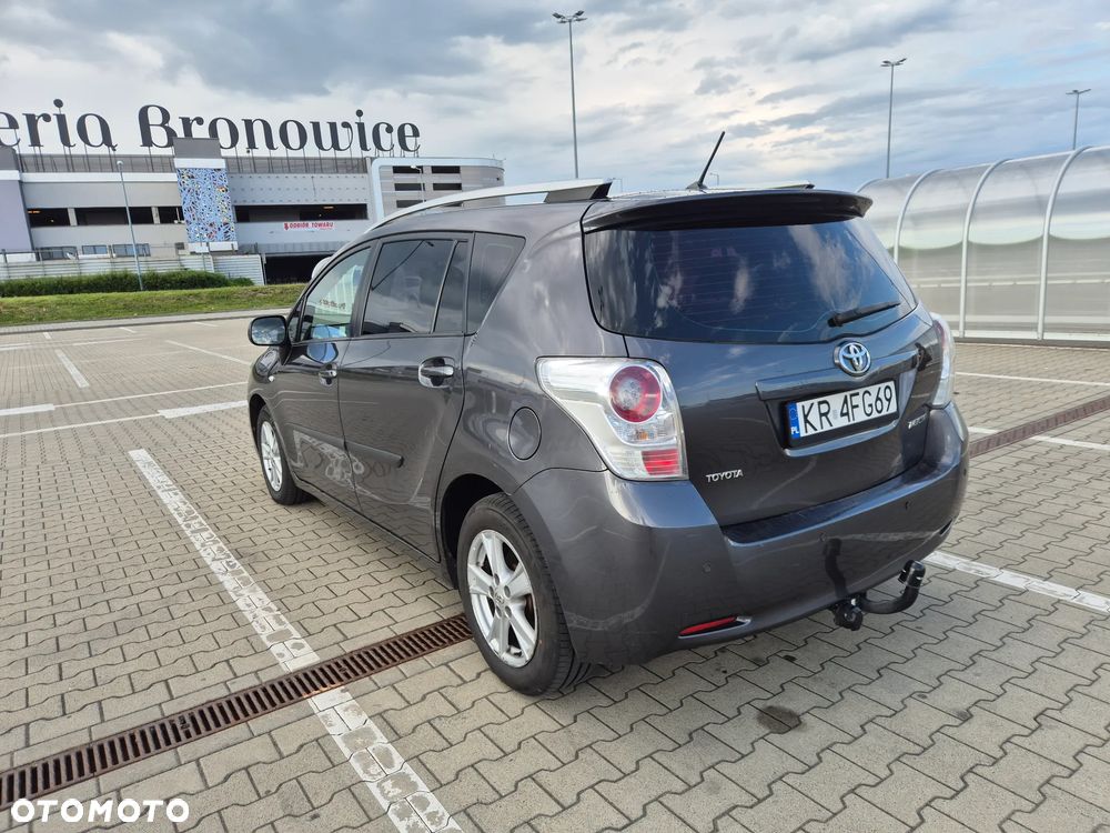 Toyota Verso 1.8 Sol 7os - 6