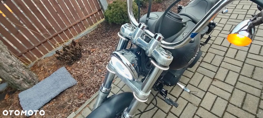 Harley-Davidson Dyna Street Bob - 17
