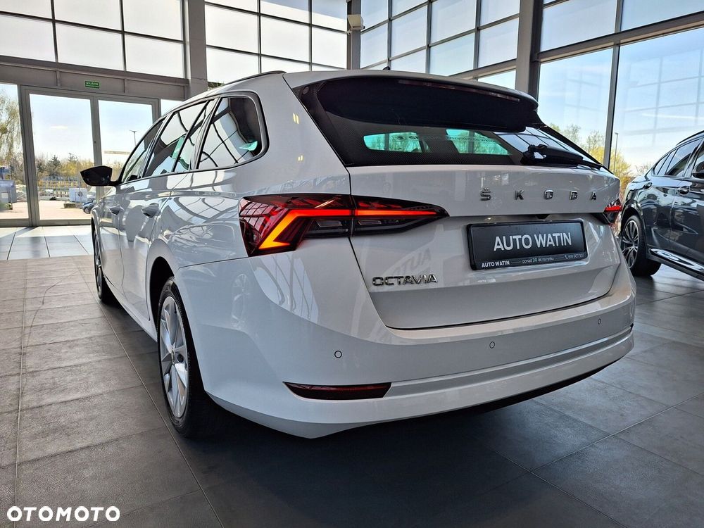 Skoda Octavia 2.0 TDI Ambition - 3