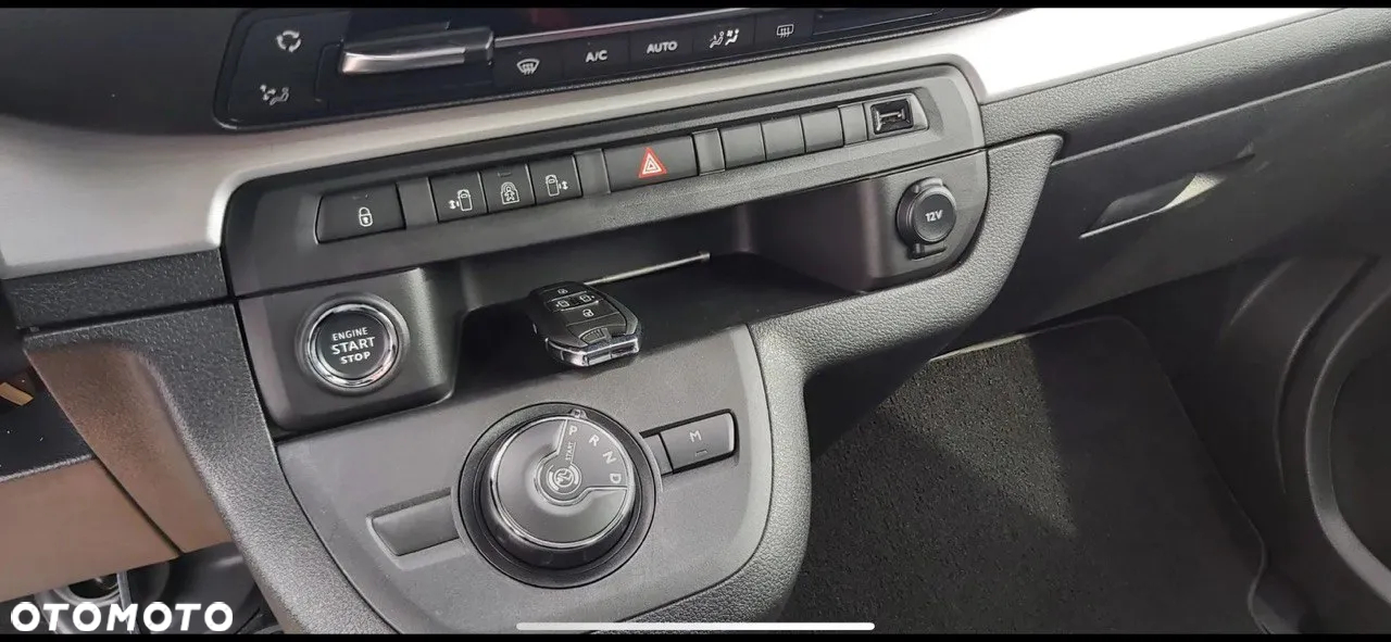 Toyota Proace Verso 2.0 D4-D Long VIP - 19