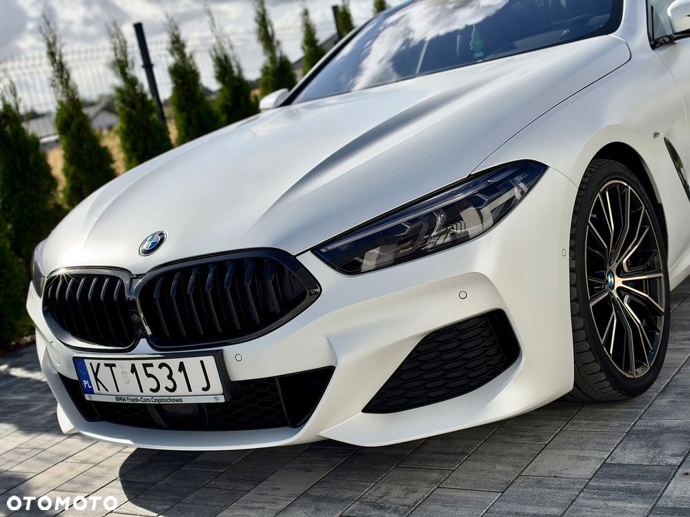BMW 8 Series 2021 photo 5