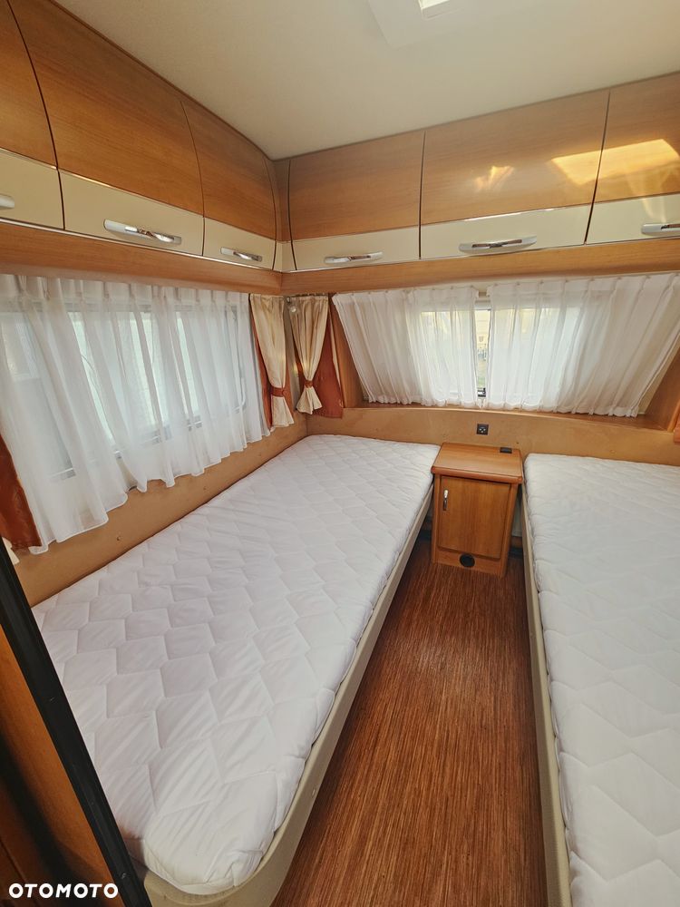Hobby 560 - 12