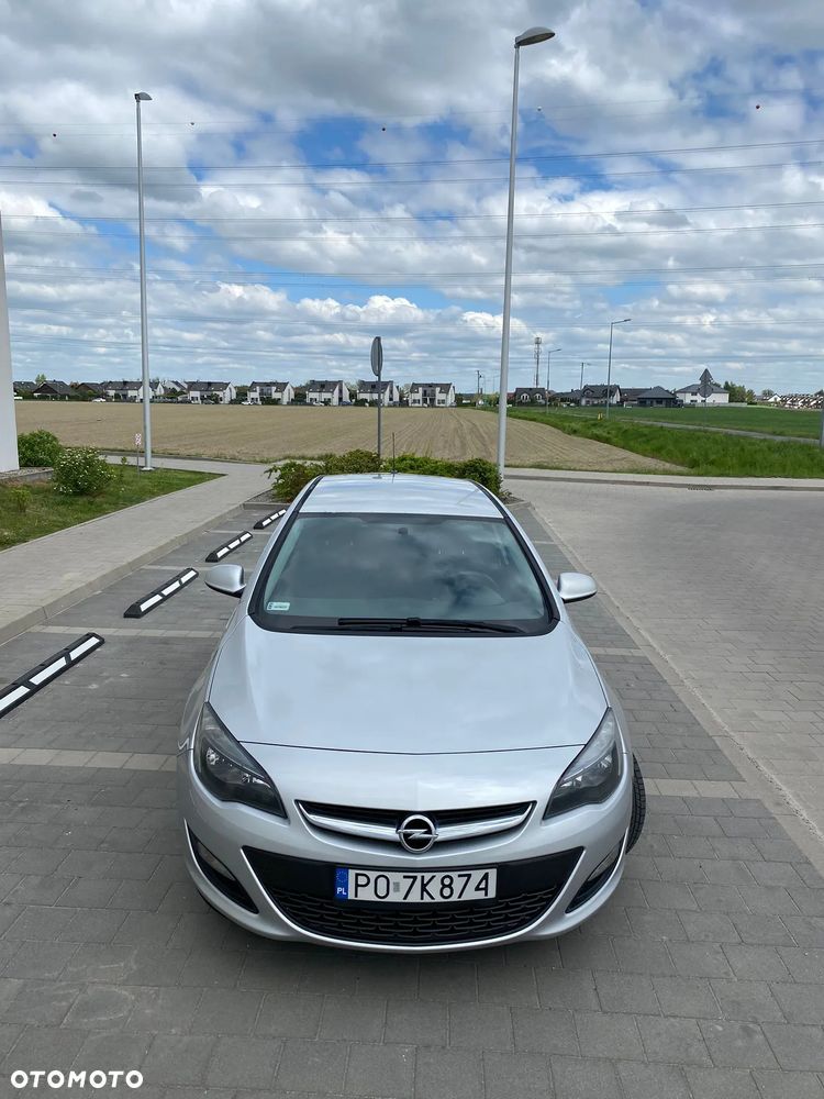 Opel Astra 1.4 T Essentia EU6 - 5